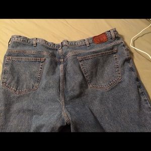 Roundtree & York men's jeans 48 x 30